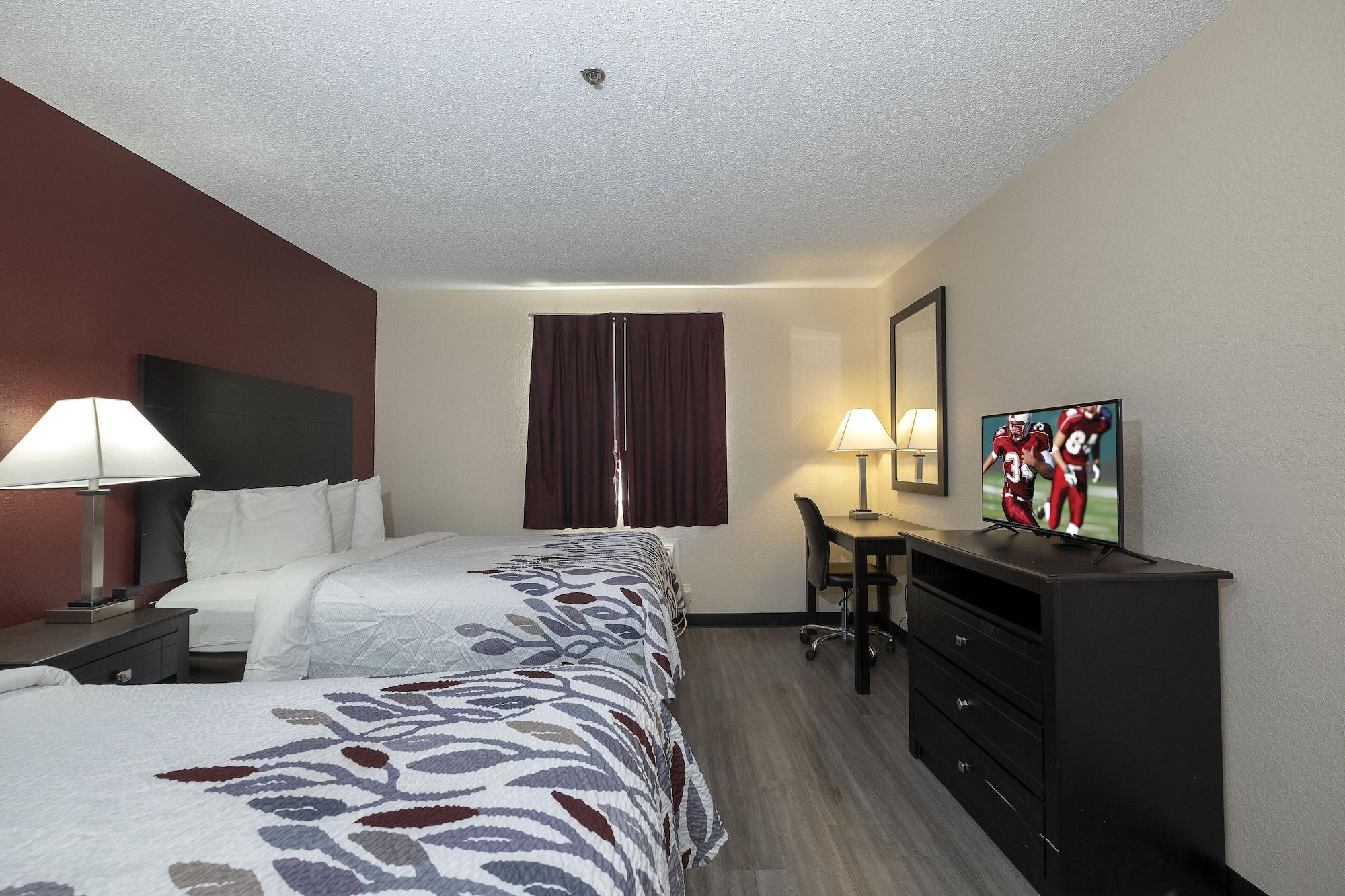 Red Roof Inn & Suites Pensacola-Nas Corry Beach Haven Exteriör bild